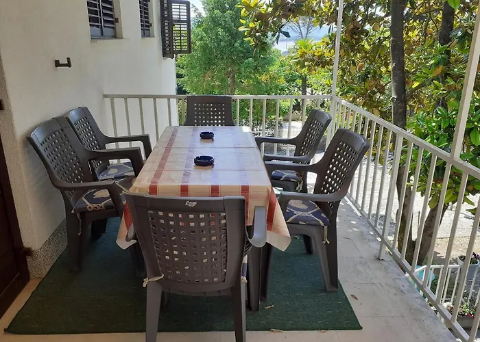 Pet Friendly Simunec Appartement *